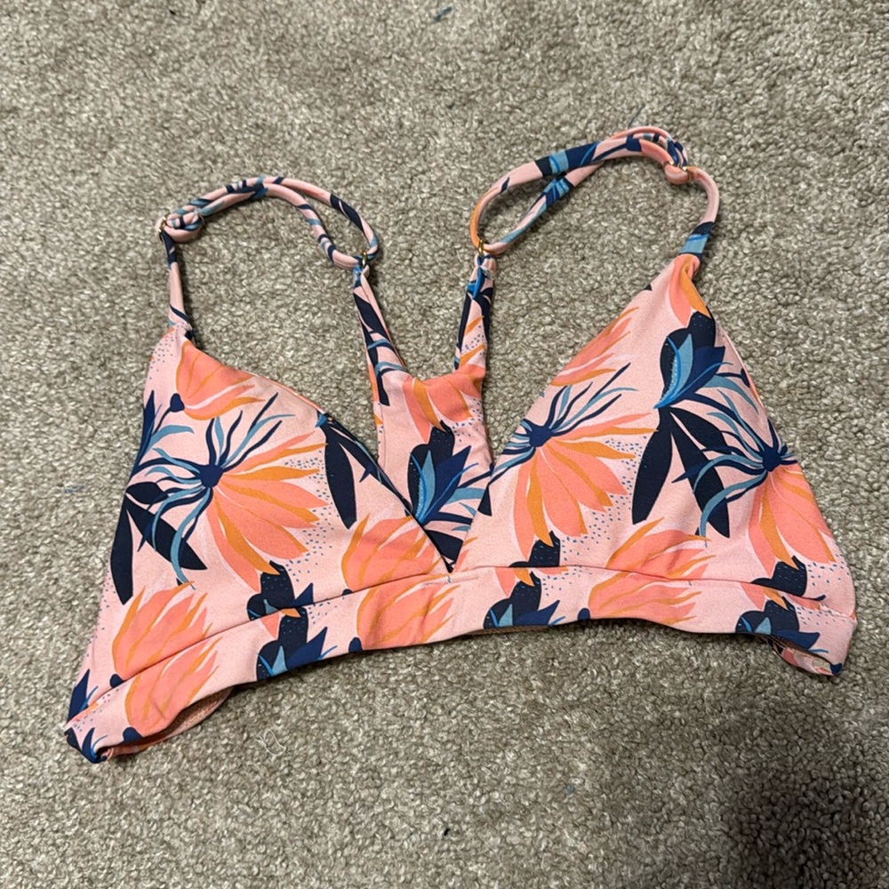 Midori bikini top